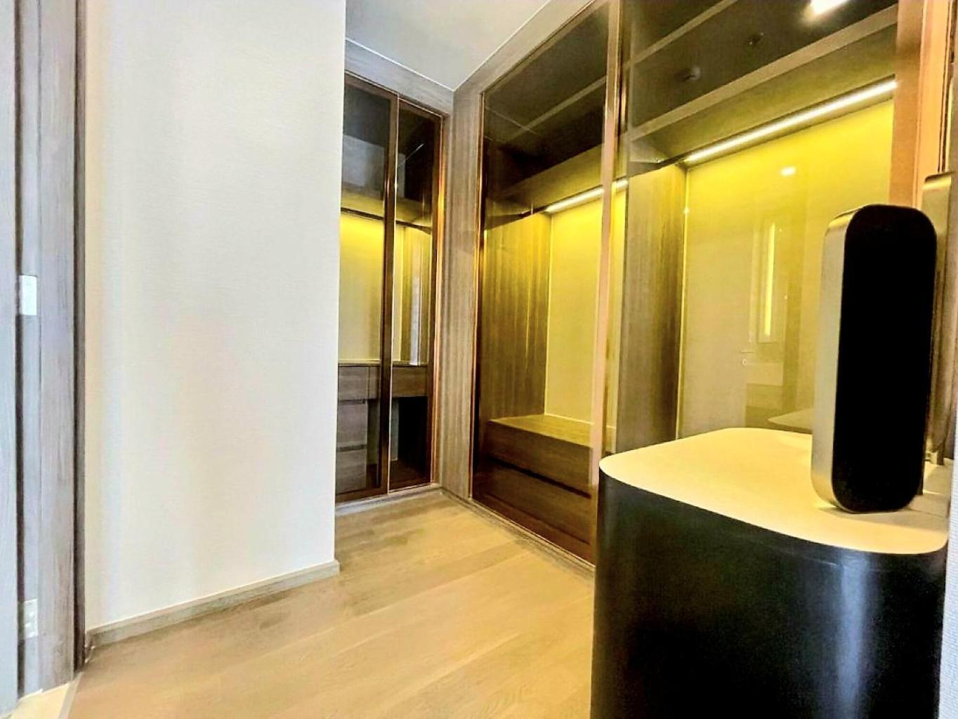 Sukhumvit Terminal 21 Asoke Super Luxury Designer 65 Sqm Pangsapuri Bangkok