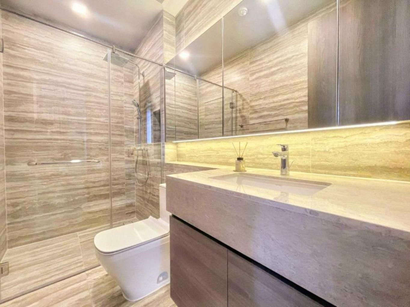 Pangsapuri Sukhumvit Terminal 21 Asoke Super Luxury Designer 65 Sqm