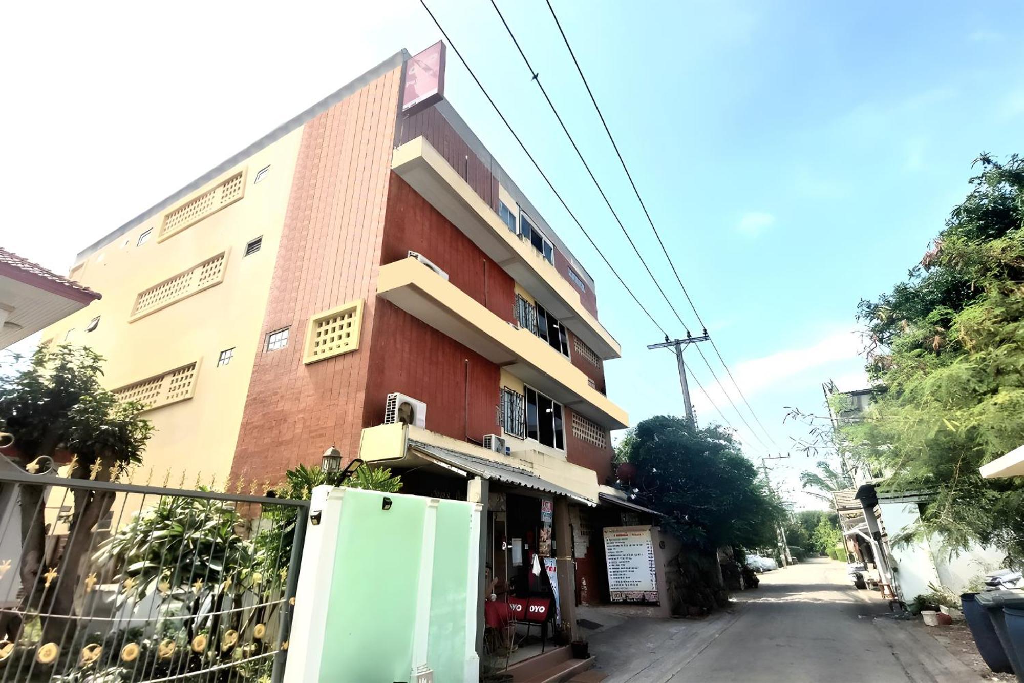 Panasan Hotel