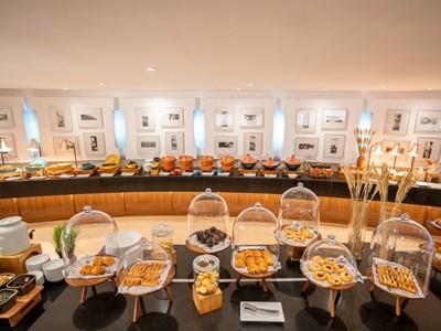 Nh Asoke Hotel 4*