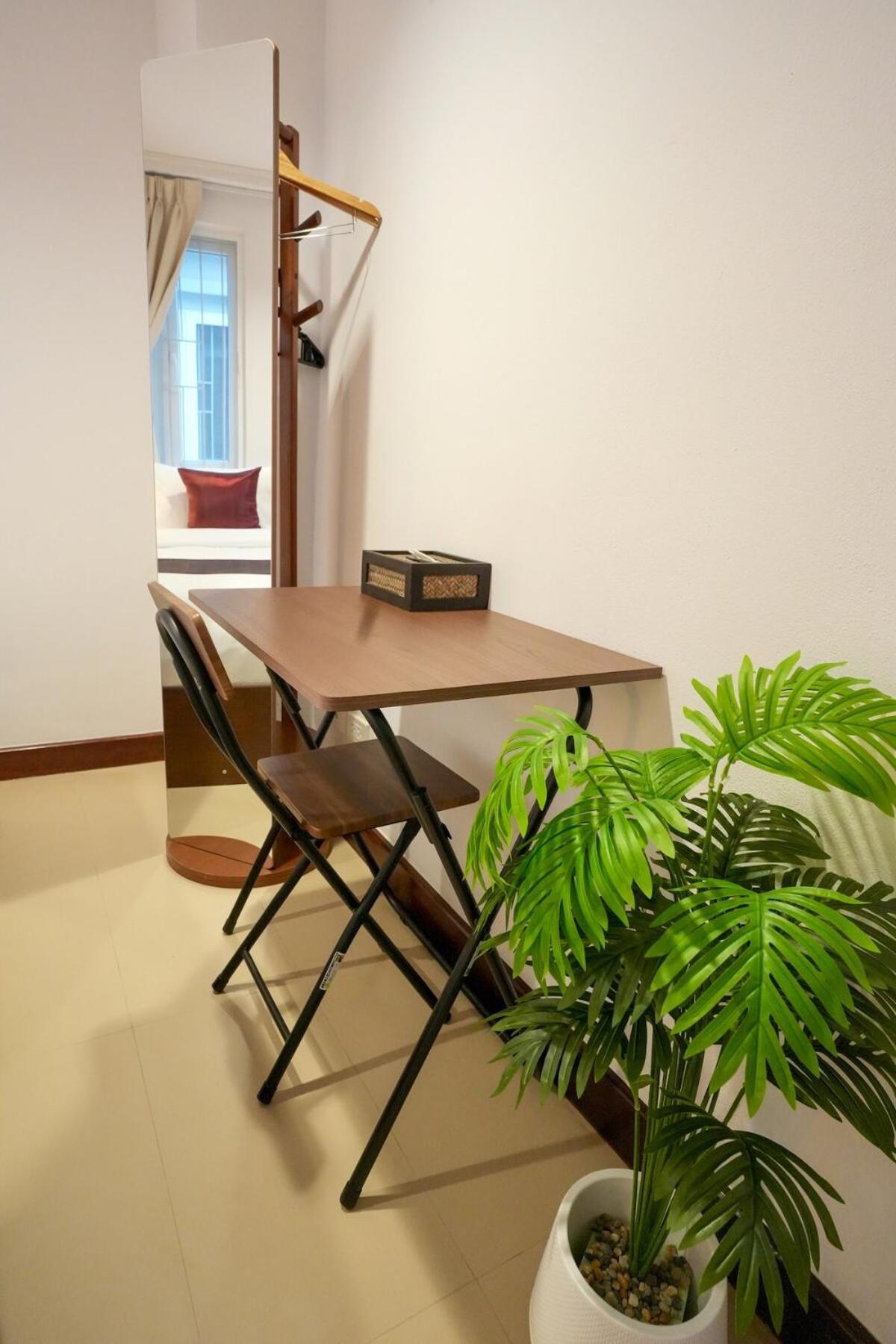 Nivas Wanit 3br 1sfb Yaowarat Mrt Entirehome 85sqm *