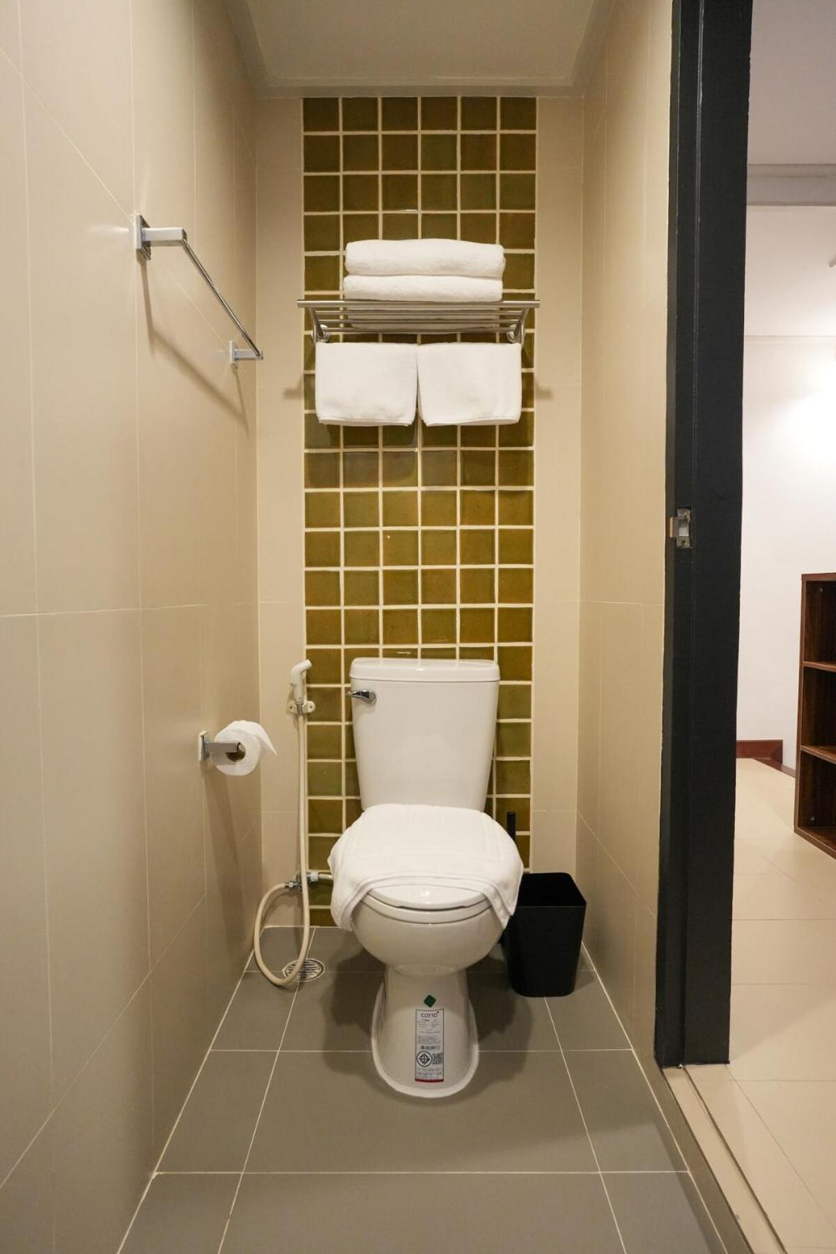 Nivas Wanit 3br 1sfb Yaowarat Mrt Entirehome 85sqm *