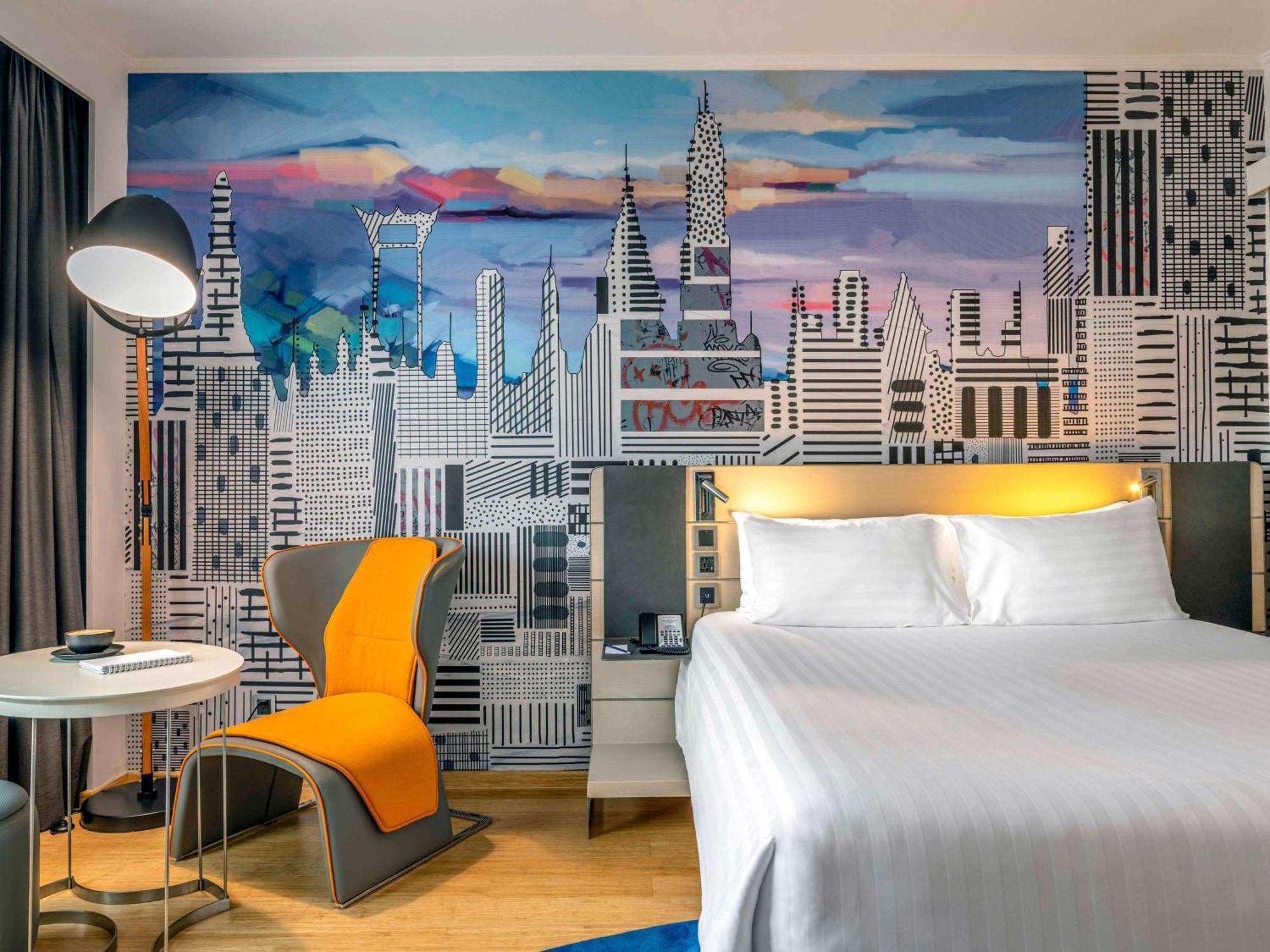 Novotel On Siam Square Hotel