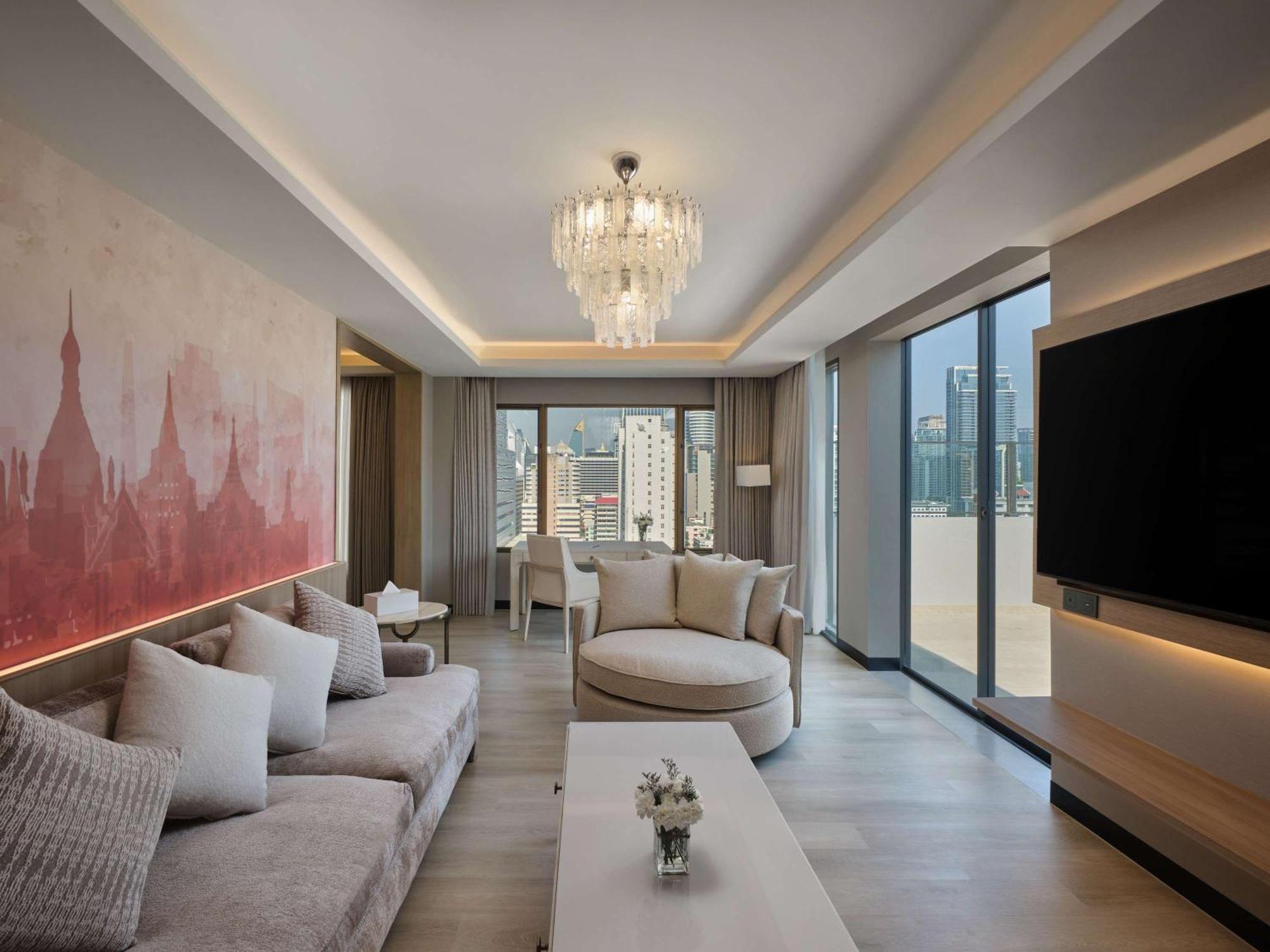 Novotel On Siam Square Hotel 4*