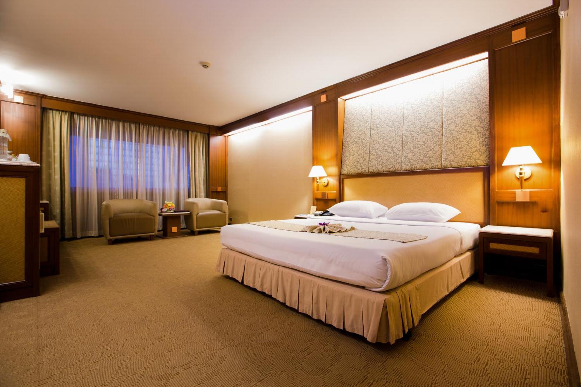 Asia Hotel Bangkok 4* Bangkok