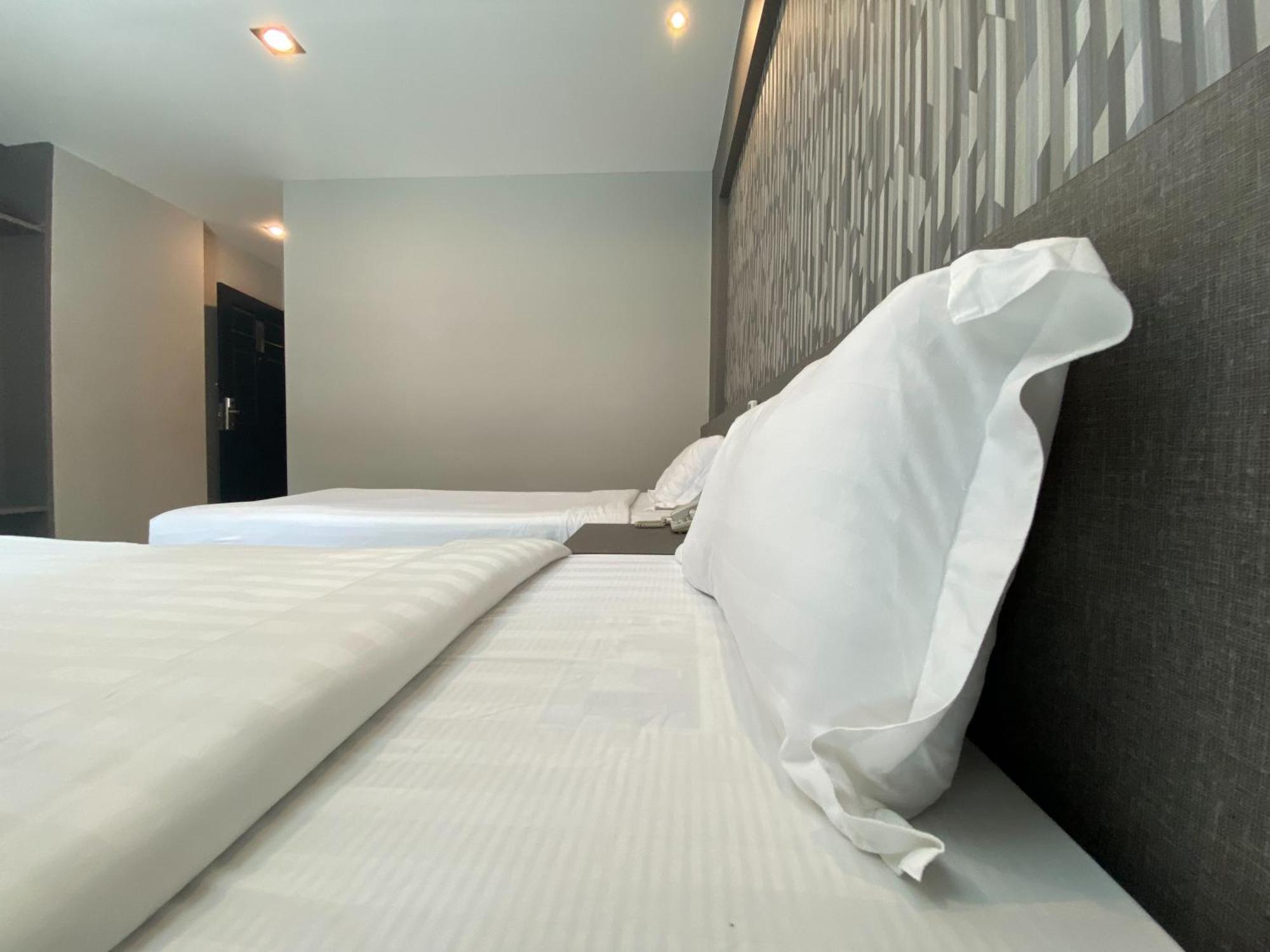 C Bangna Hotel 4*