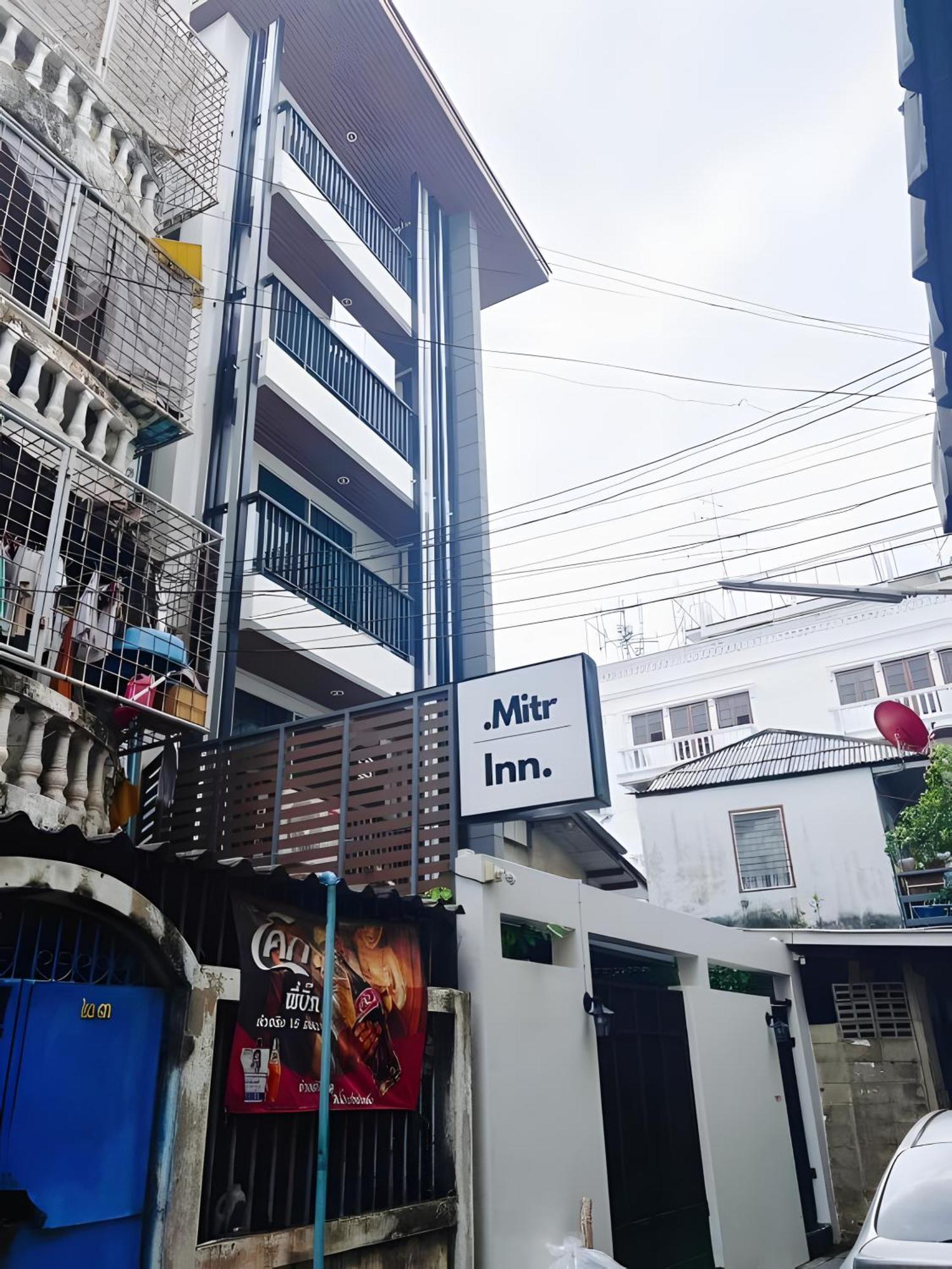 Mitr The Grand Palace - Mrt Samyot Station