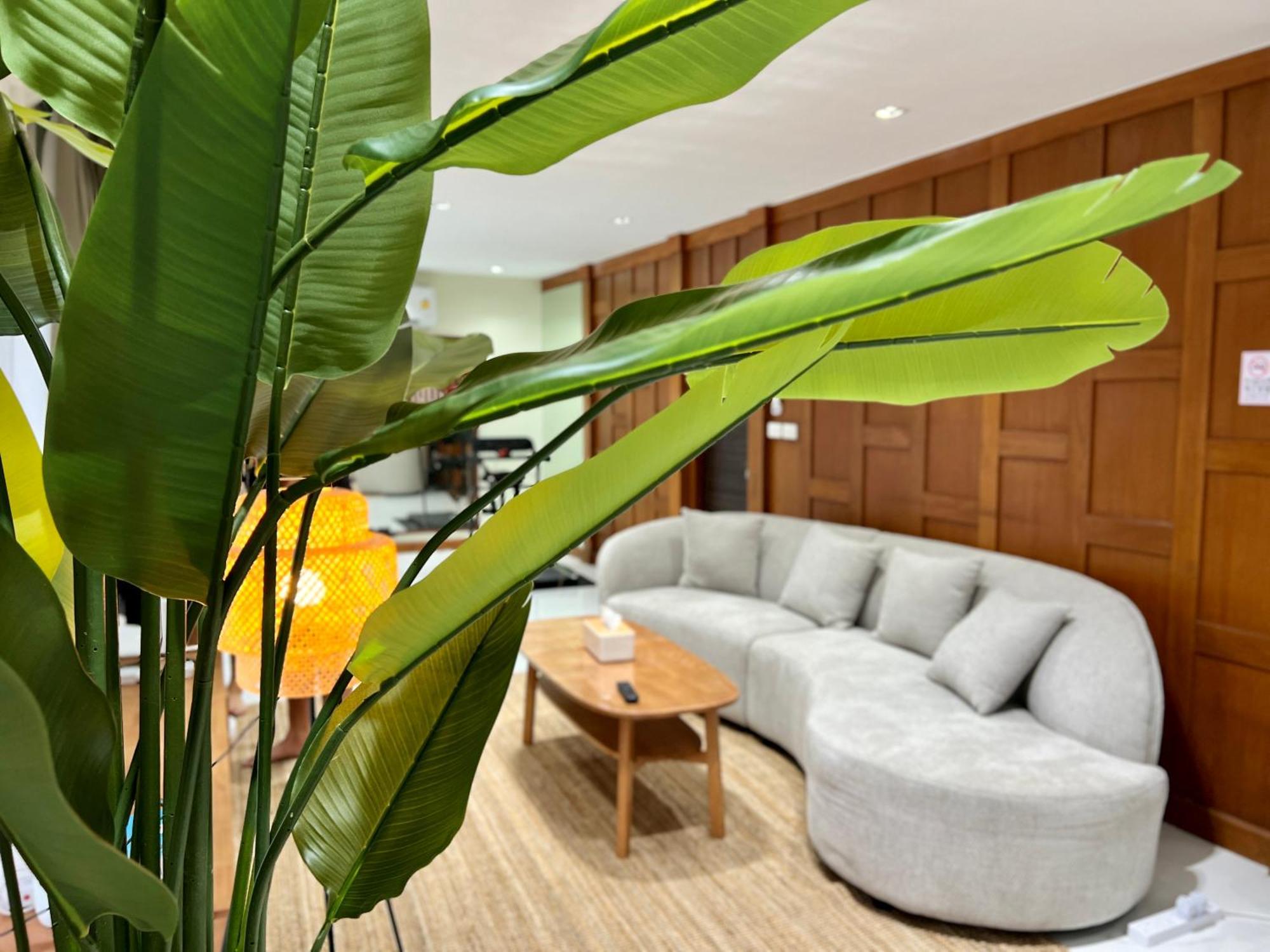 Deluxe Pool 5 Punnawithi Bts Bangkok