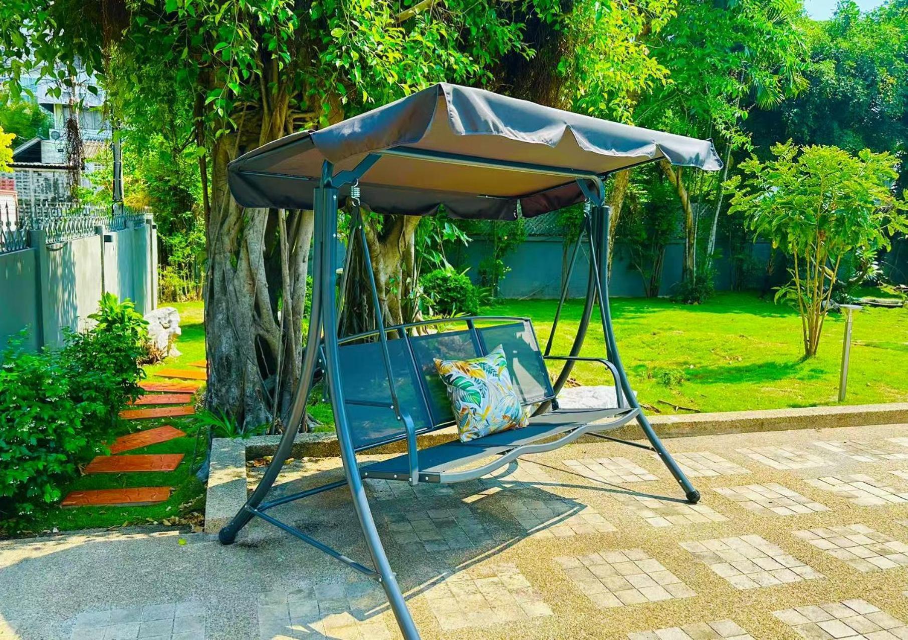Villa Deluxe Pool 5 Punnawithi Bts