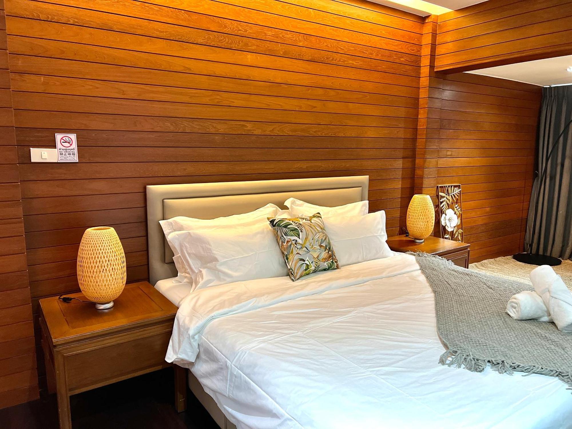 Deluxe Pool 5 Punnawithi Bts Villa *