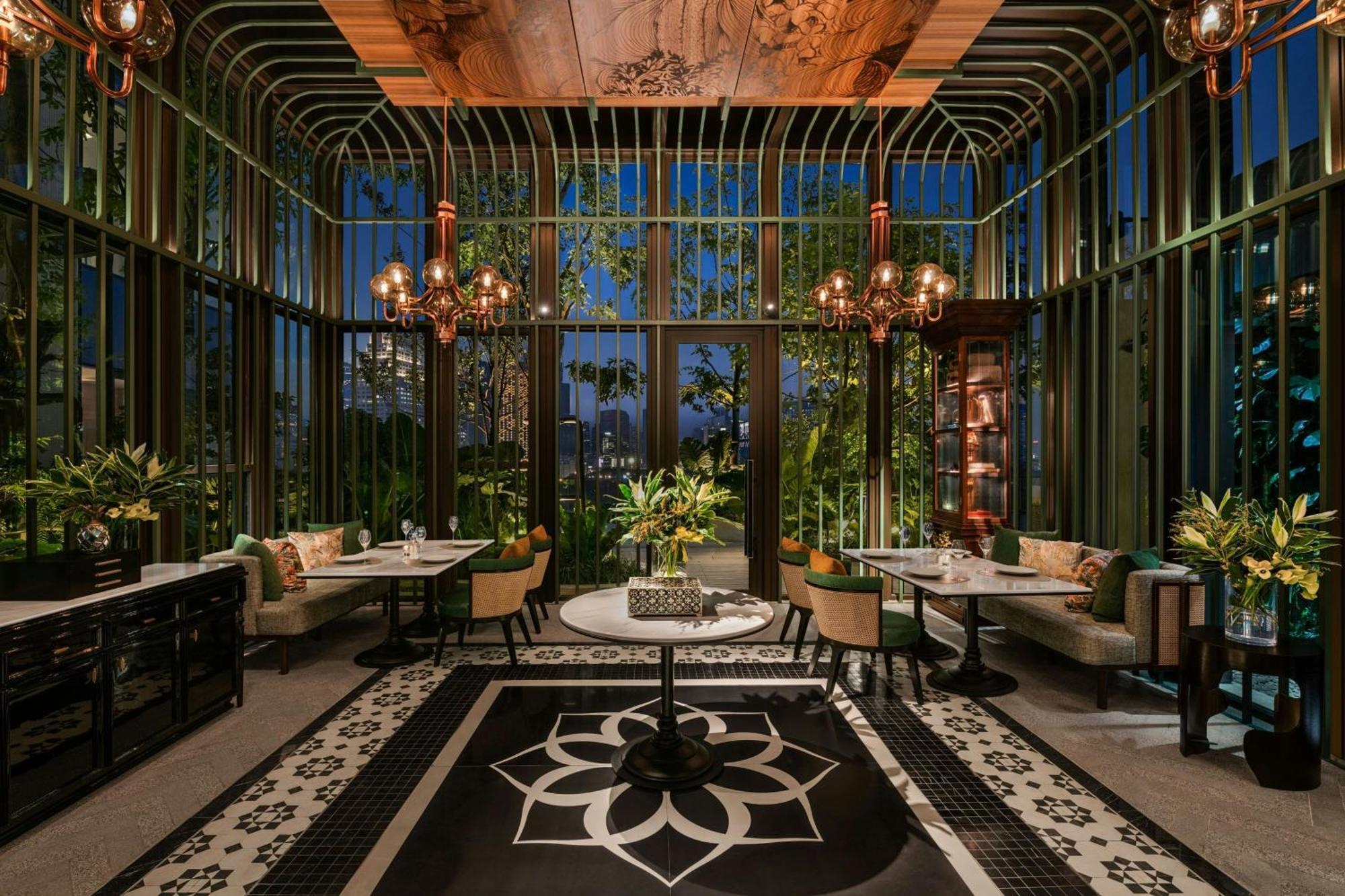 The Ritz-carlton, Hotel 5*