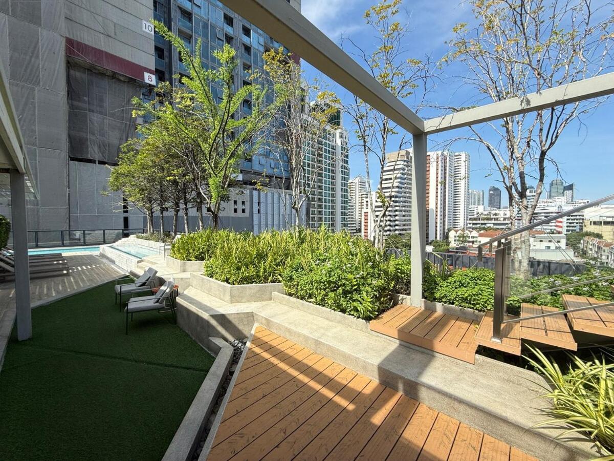 Apartment Luxury Furnished Rare Amenities