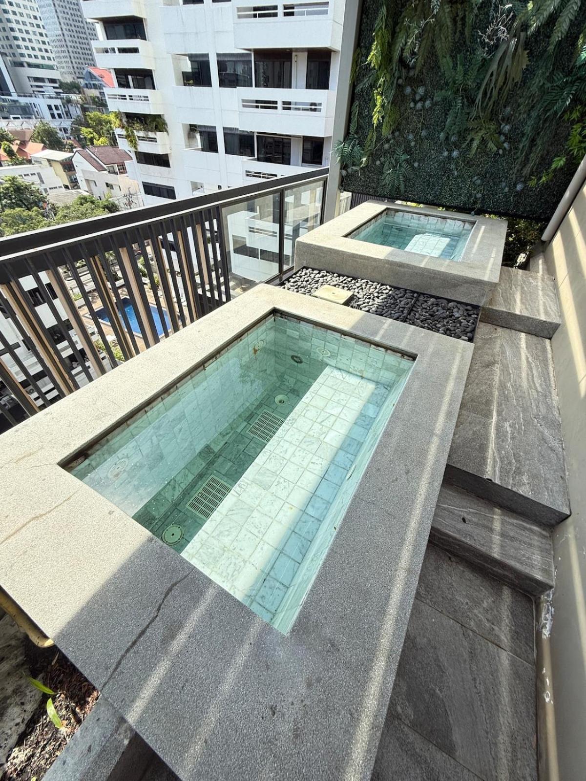 Apartment Luxury Furnished Rare Amenities