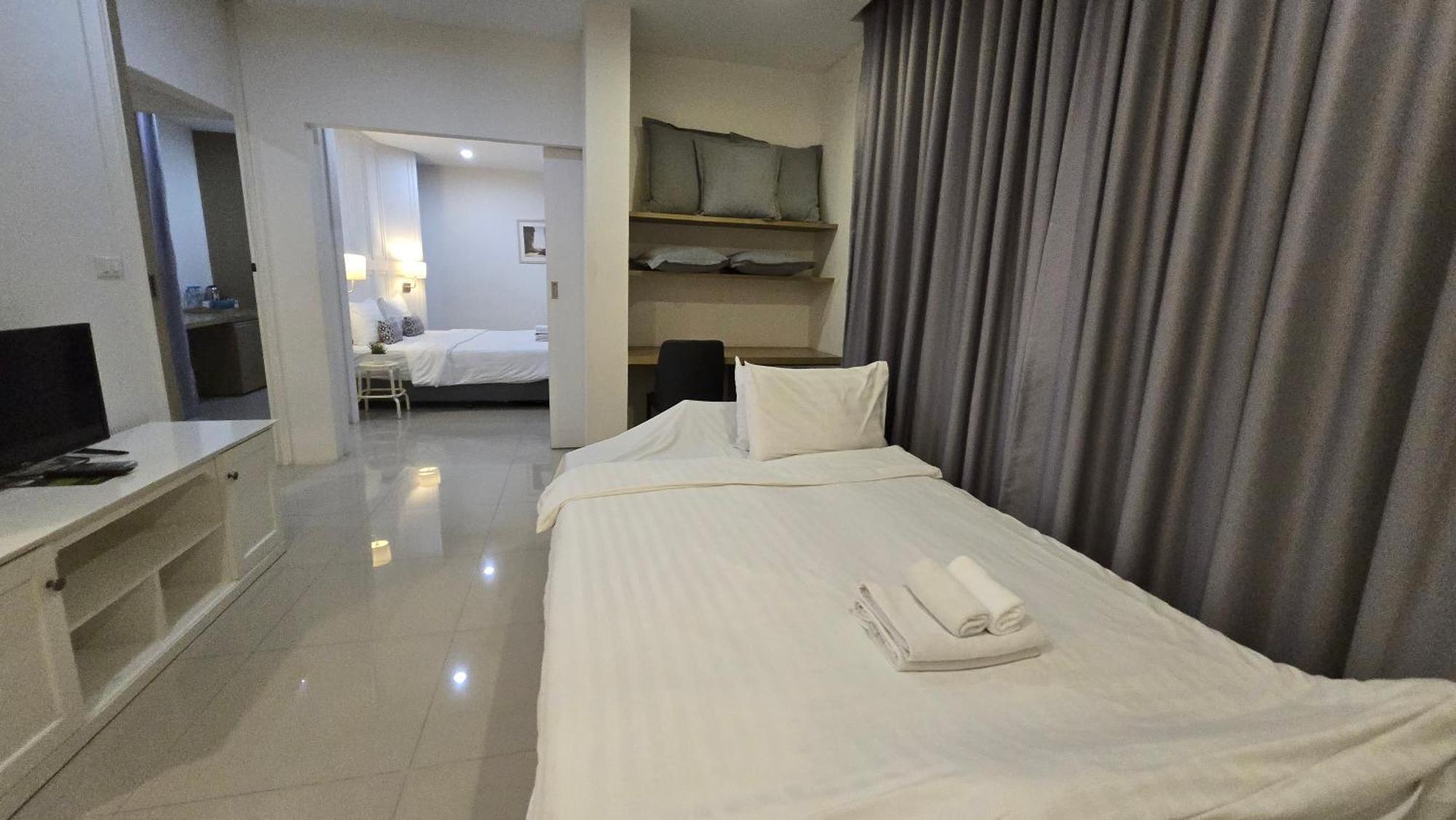 Sleepstation At Pratunam Hotel