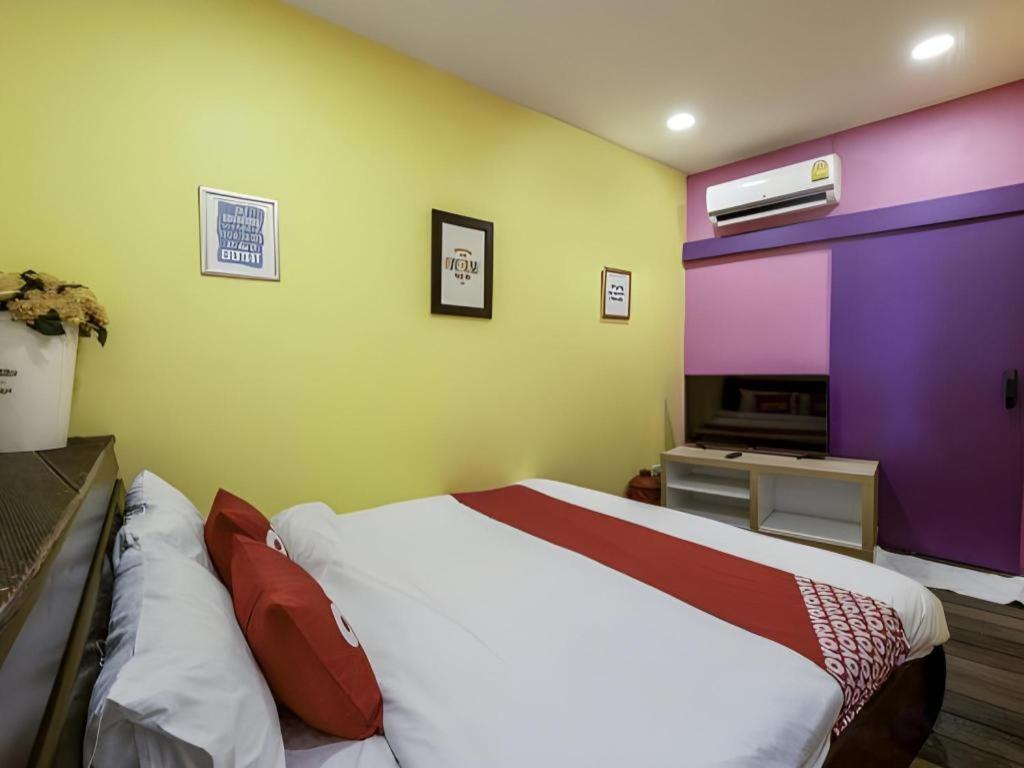 Hostel Art Sanamchai Bangkok