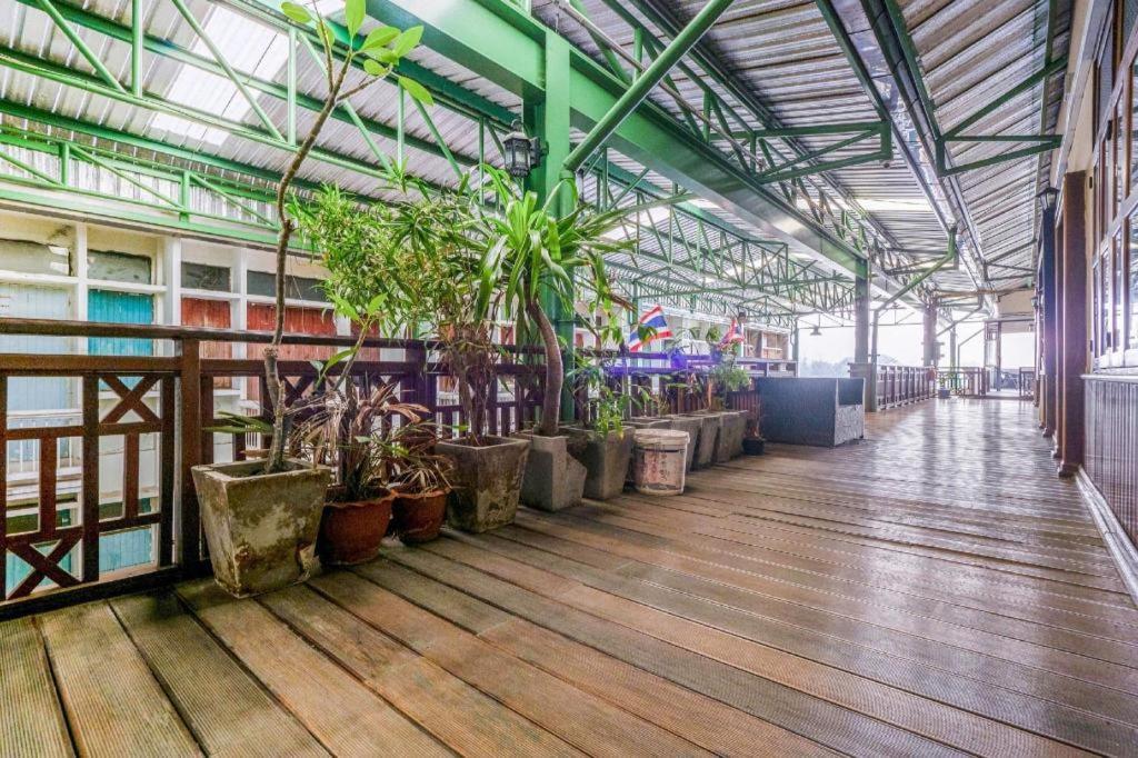 Art Sanamchai Hostel Bangkok