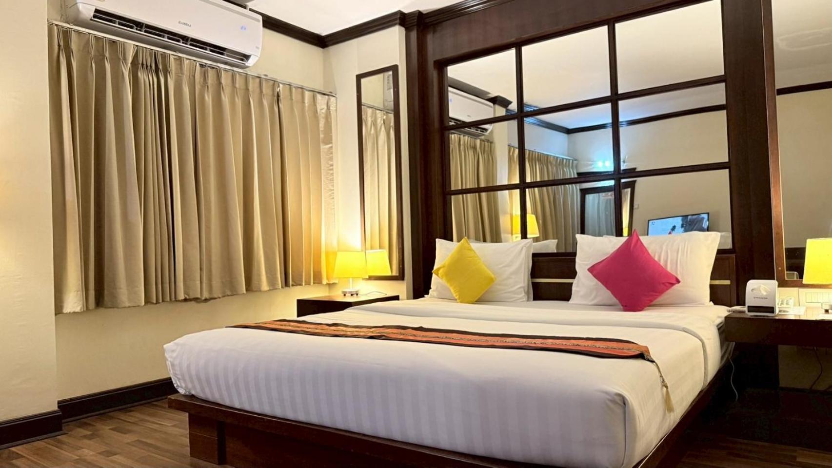 Grand Business Hotel 3*