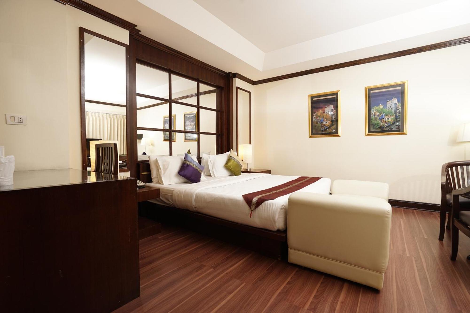 Grand Business Hotel Bangkok