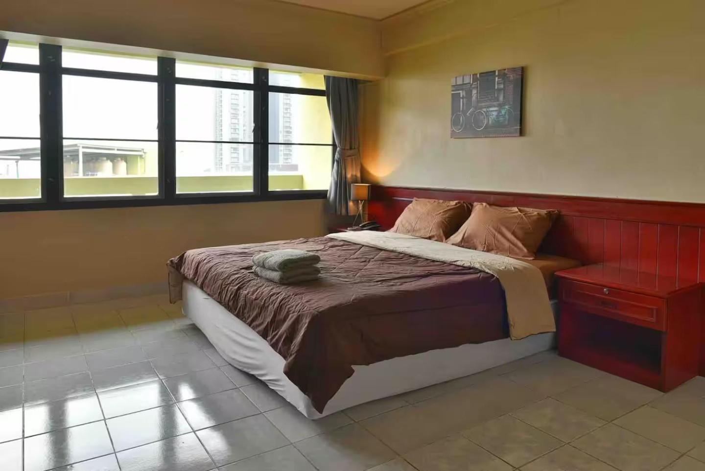 Petch Tower Ekkamai 2* Bangkok