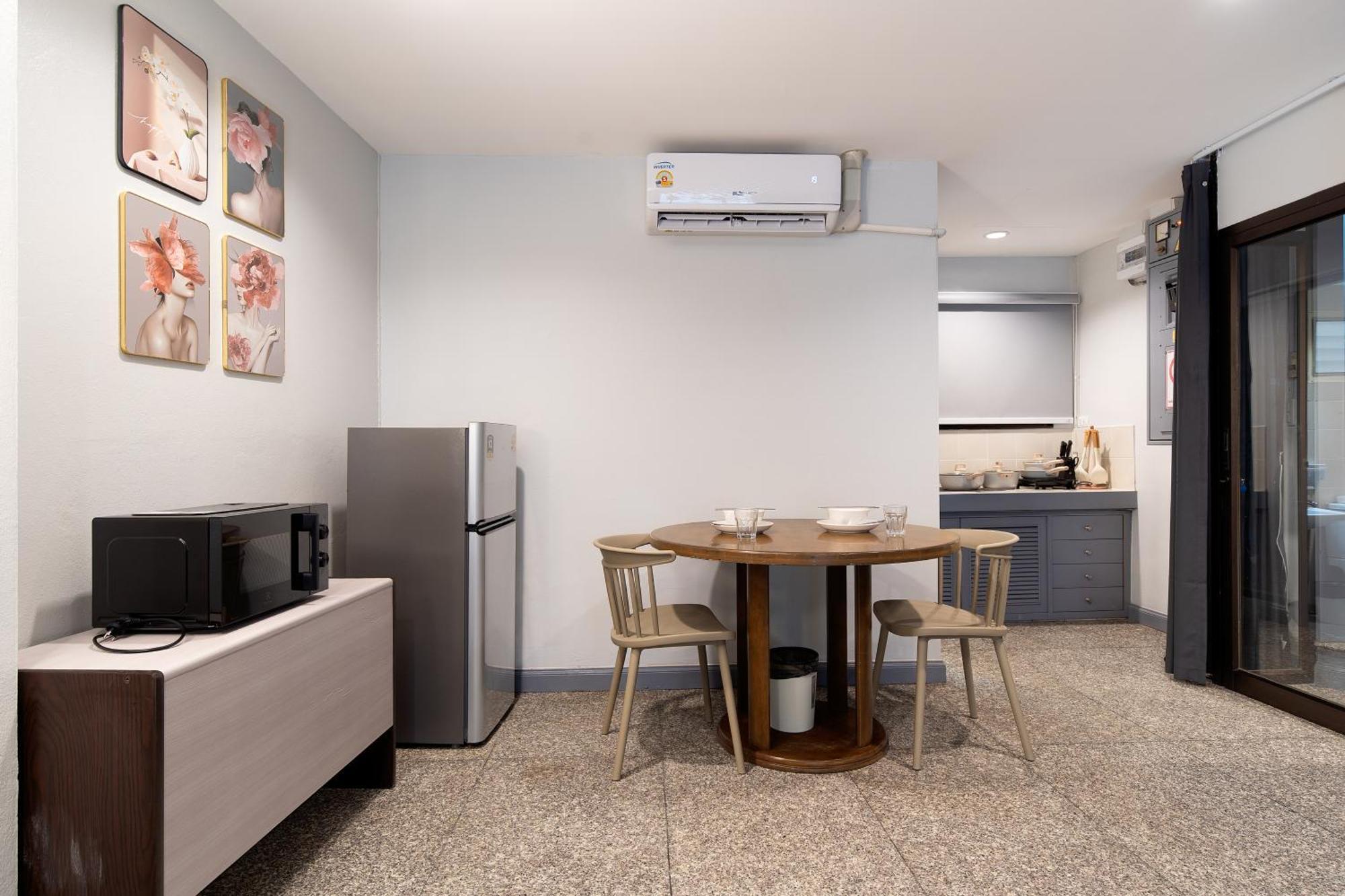 Aparthotel Capitel Rama 4