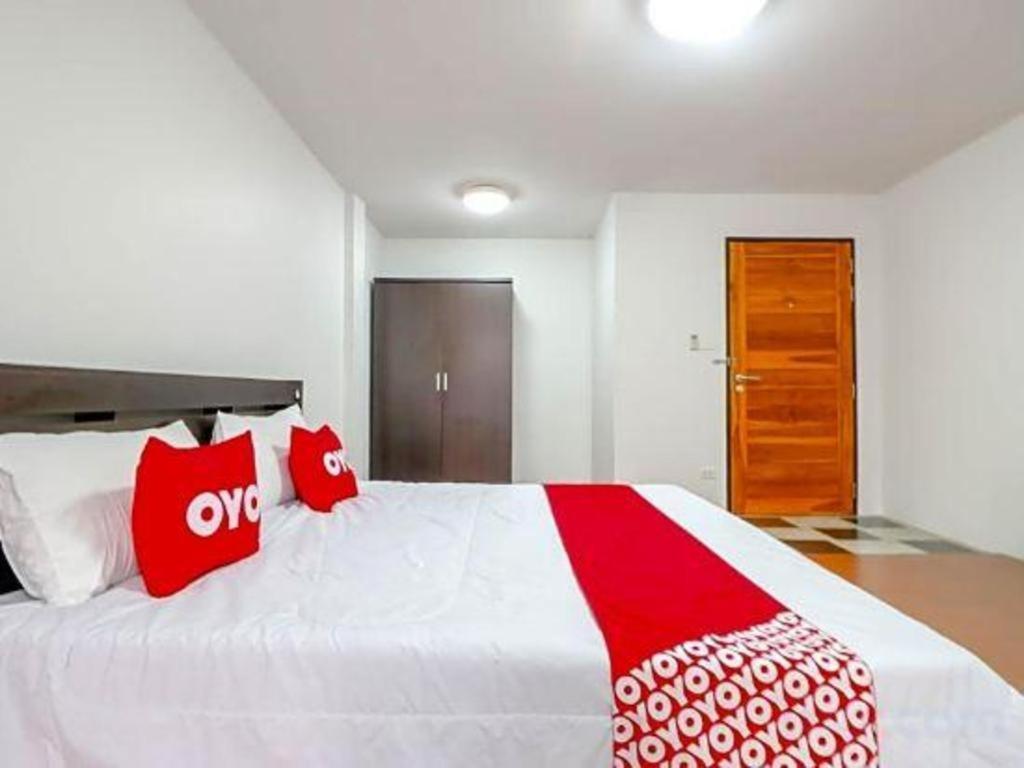 Oyo 935 The Palm 3* Bangkok
