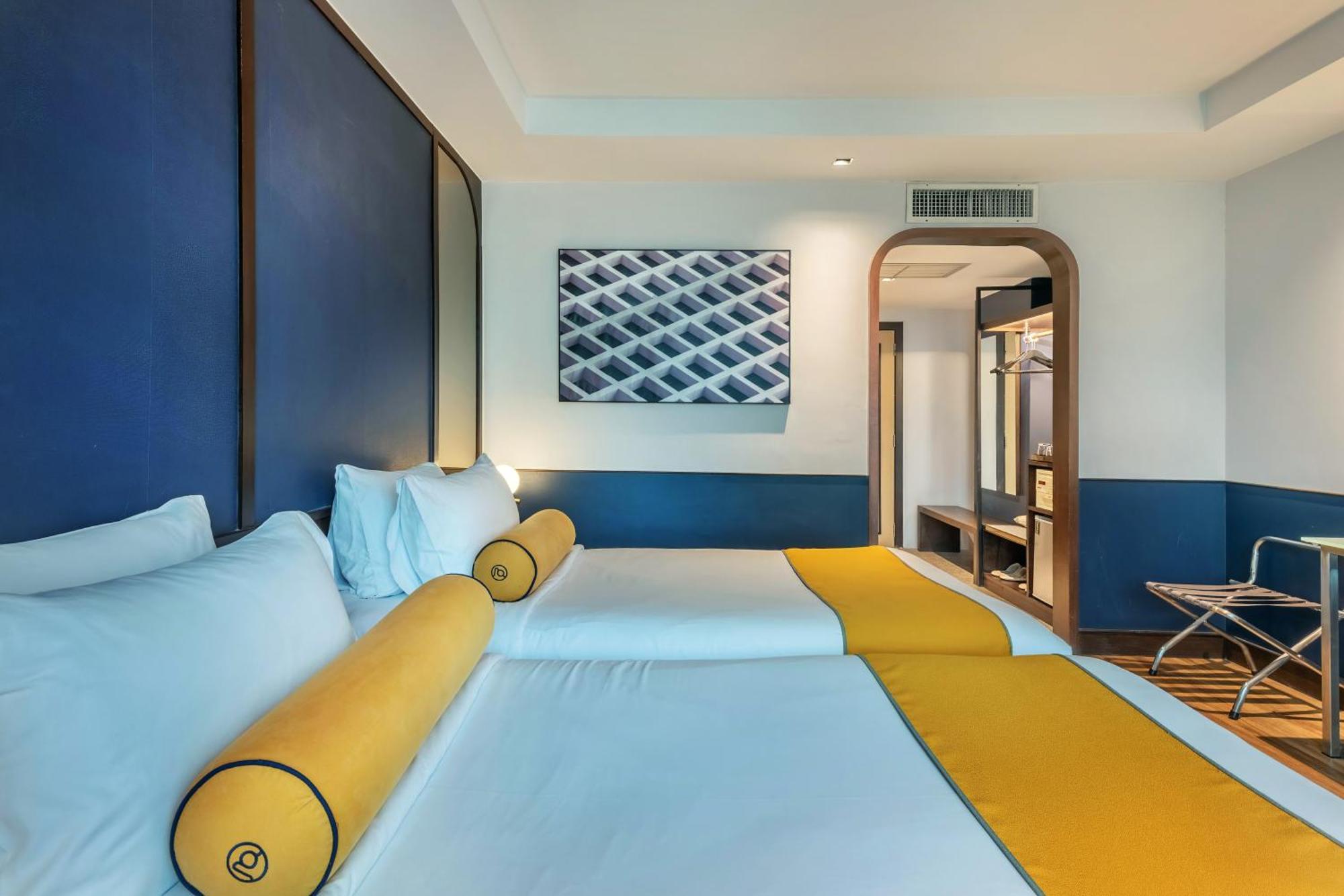 Graph Hotel