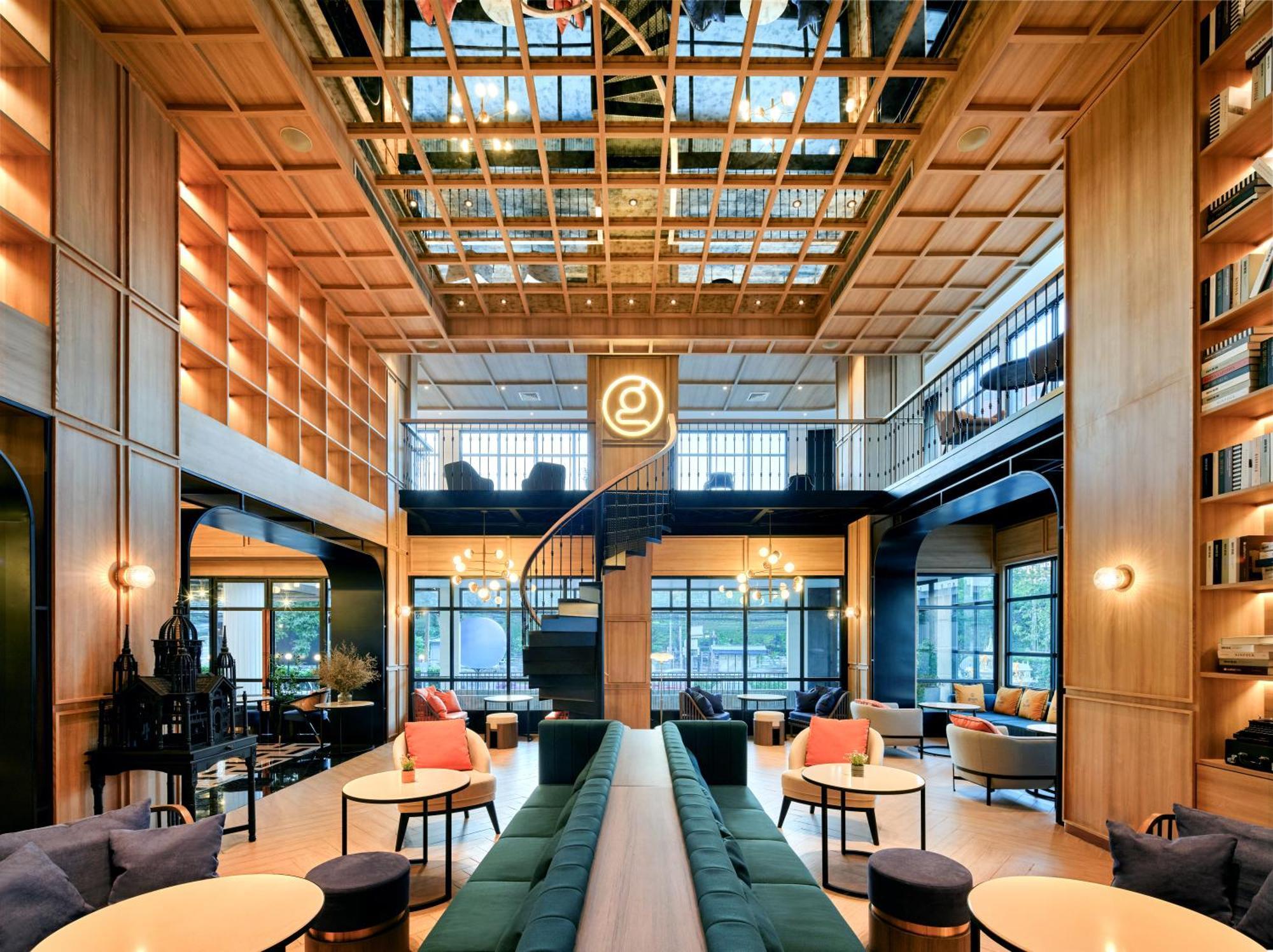 Hotel Graph 4*