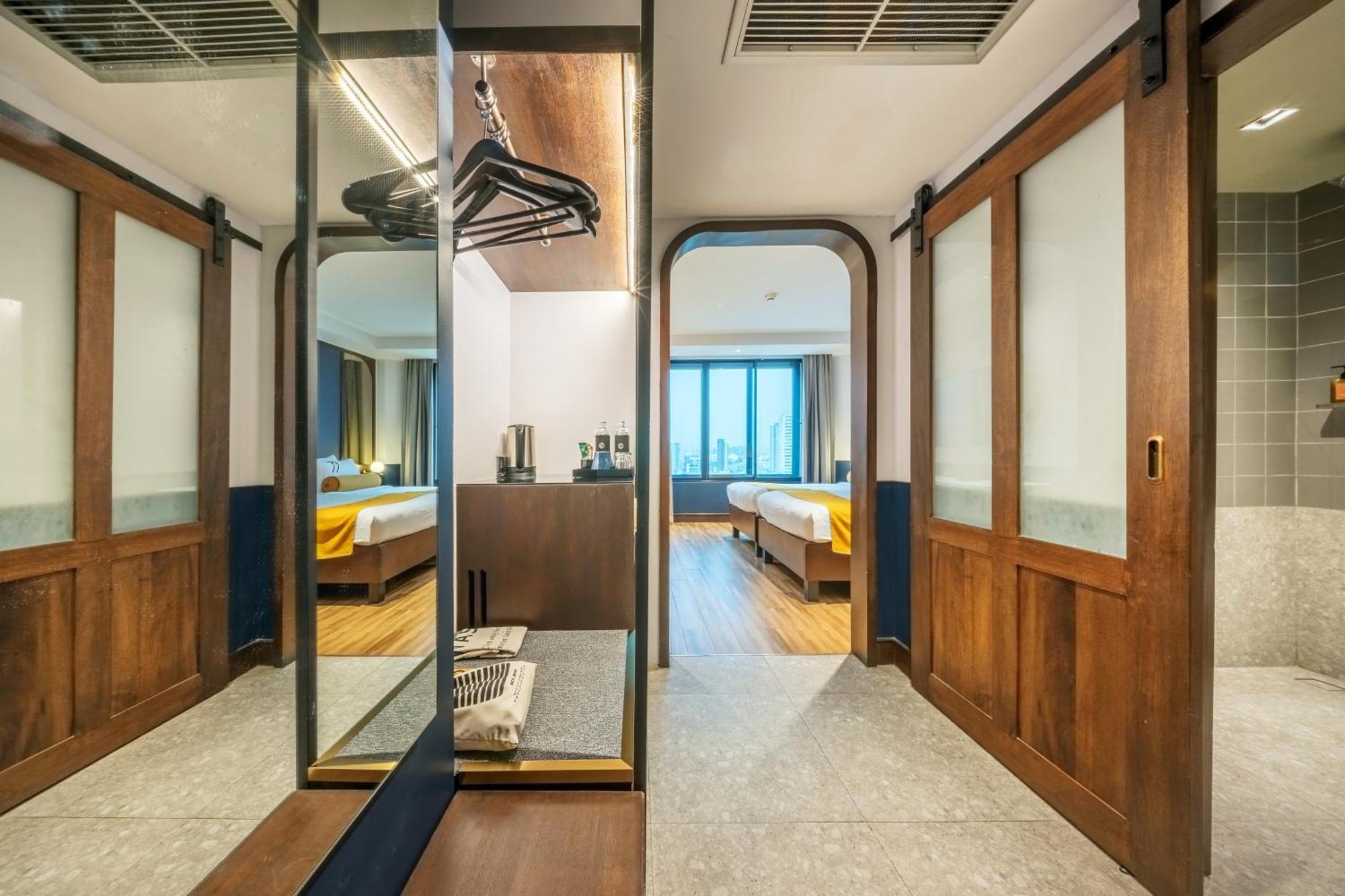 Hotel Graph 4*