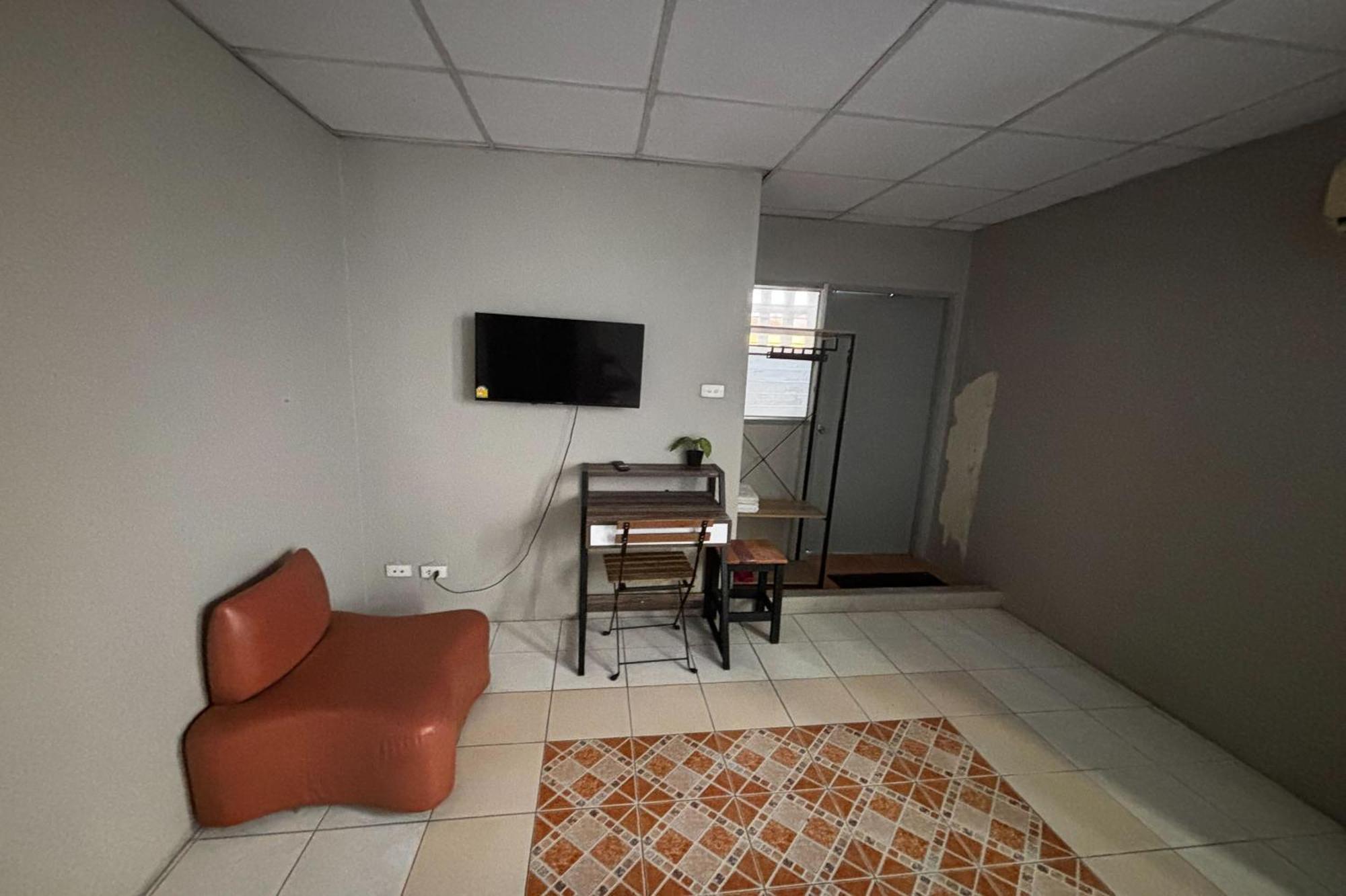Hotel Panasan 2*
