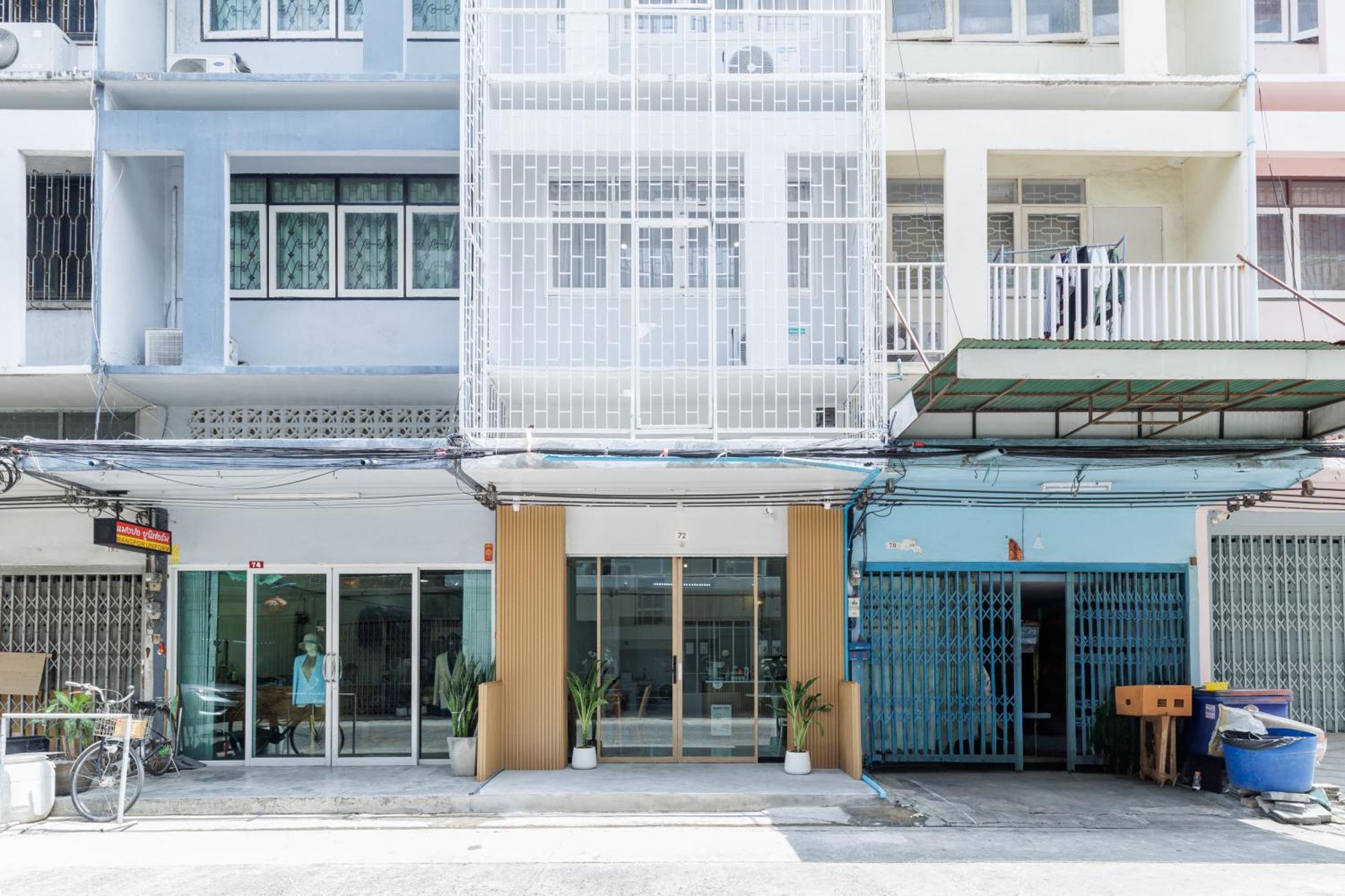 A Townhouse 100m From Bts Bangchak Rumah tetamu