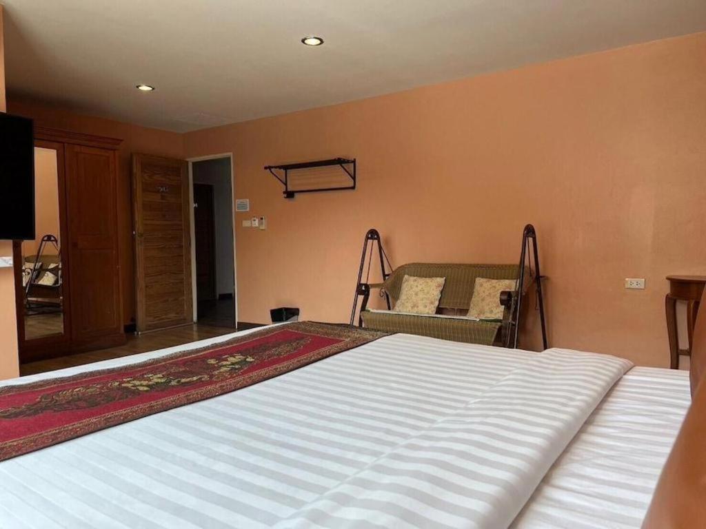 Phaphoom Boutique Hotel 3*