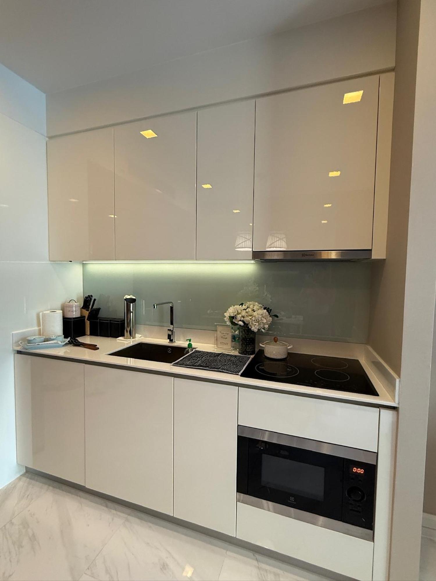 Sukhumvit Terminal 21 Asoke Super Luxury Designer 65 Sqm Pangsapuri *