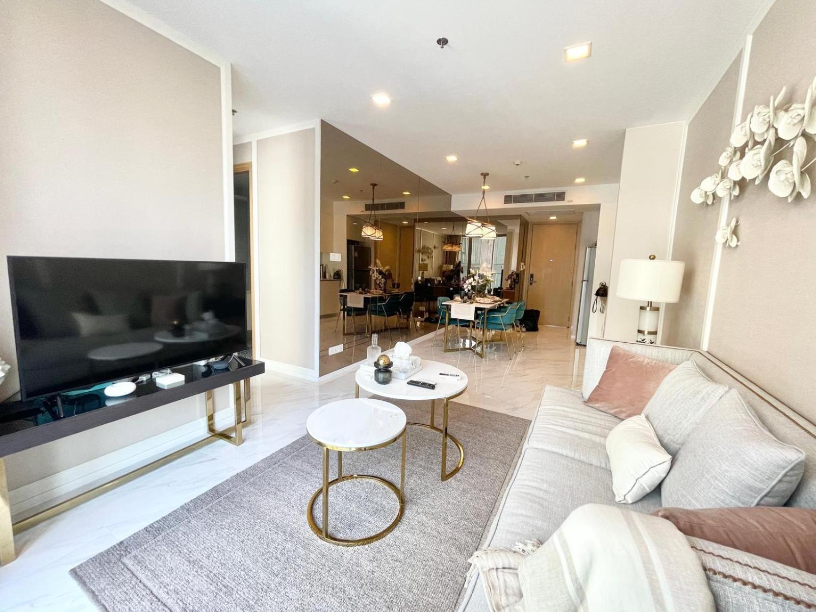 Sukhumvit Terminal 21 Asoke Super Luxury Designer 65 Sqm Bangkok