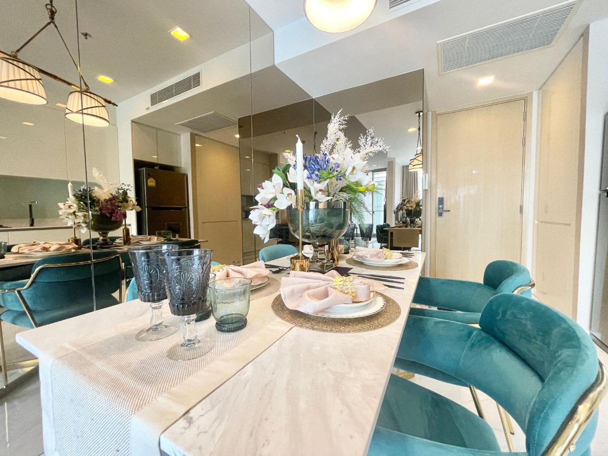 Sukhumvit Terminal 21 Asoke Super Luxury Designer 65 Sqm Bangkok