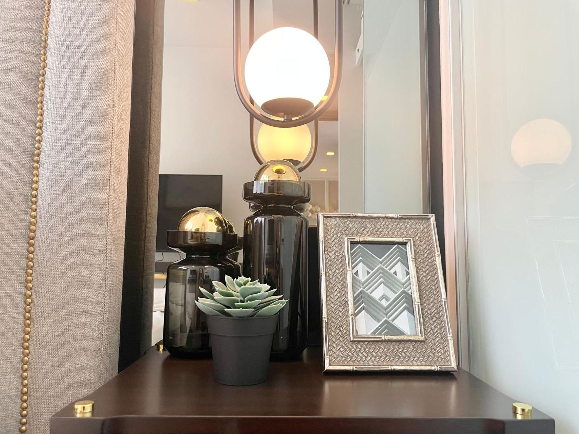 Luxury Modern Location Nana Asoke 65sqm 2 Bed 2 Bathroom Sleeps 4 Apartamento