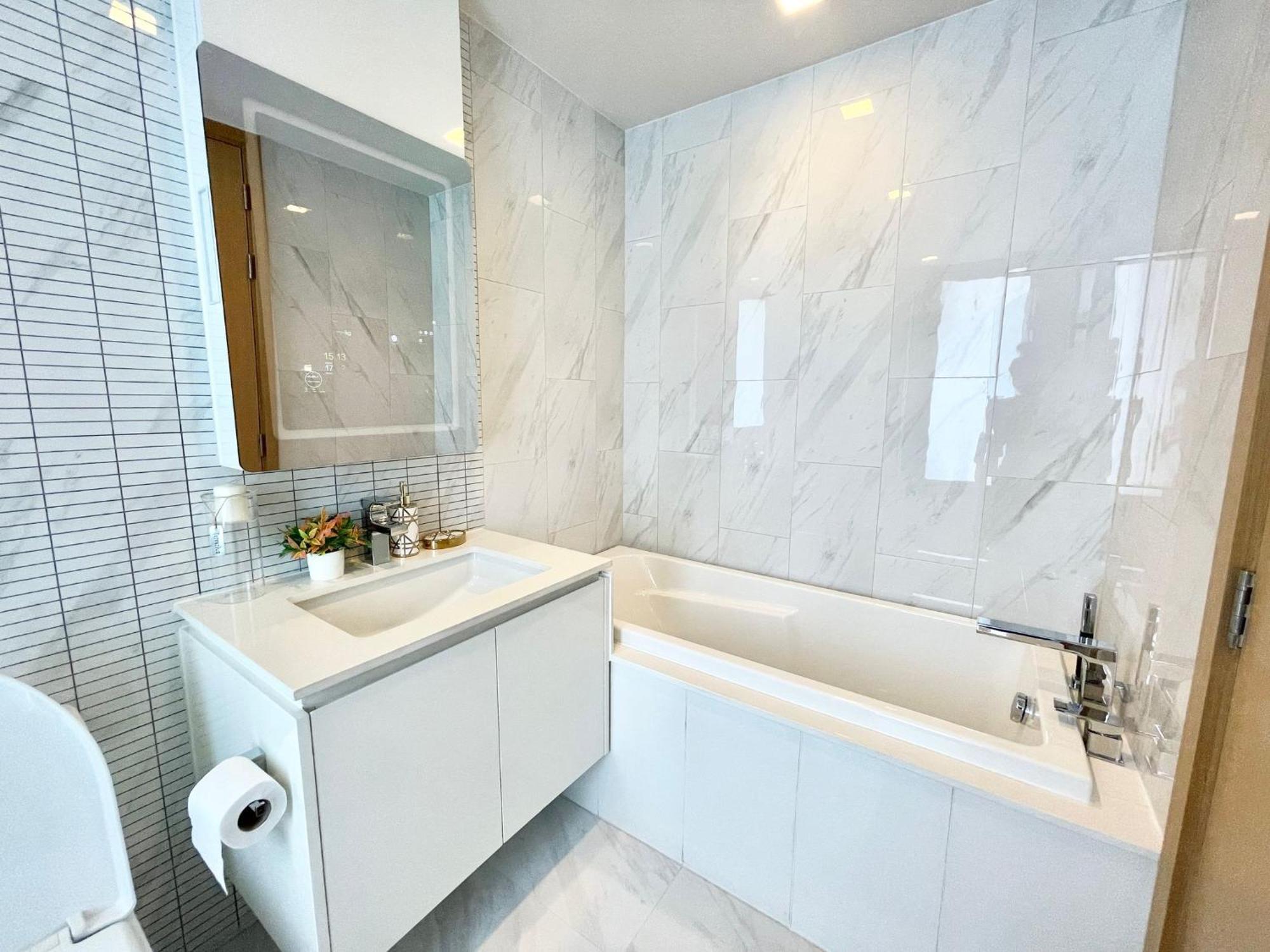 Pangsapuri Sukhumvit Terminal 21 Asoke Super Luxury Designer 65 Sqm Bangkok