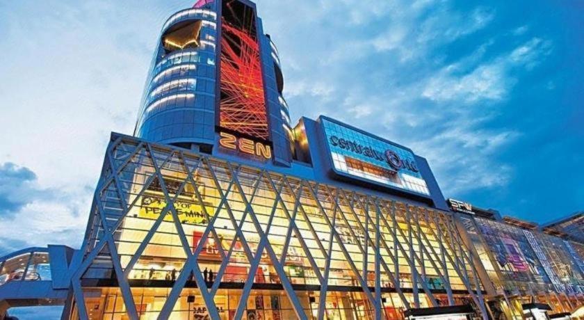 Hotel Oyo 225 Premier Place 2*