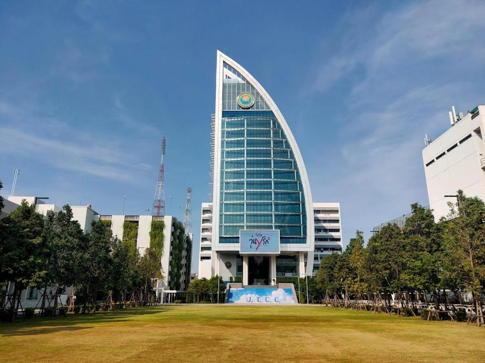 Hotel Leelawadee Modern Huaykwang 3*