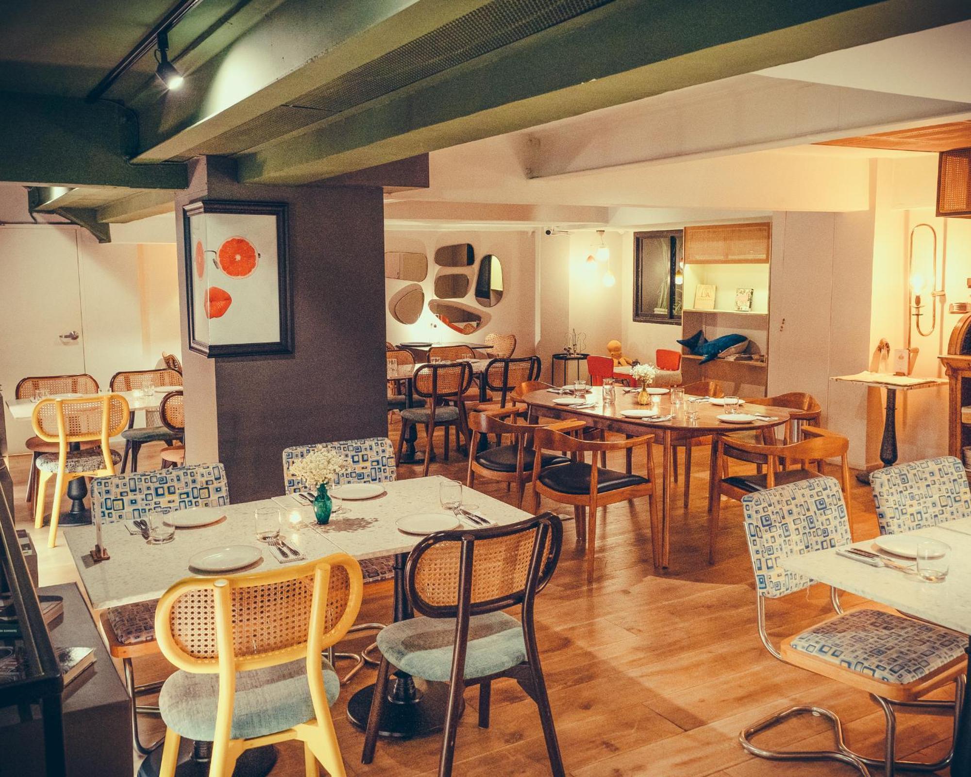 Sacha's Uno Hotel 3*
