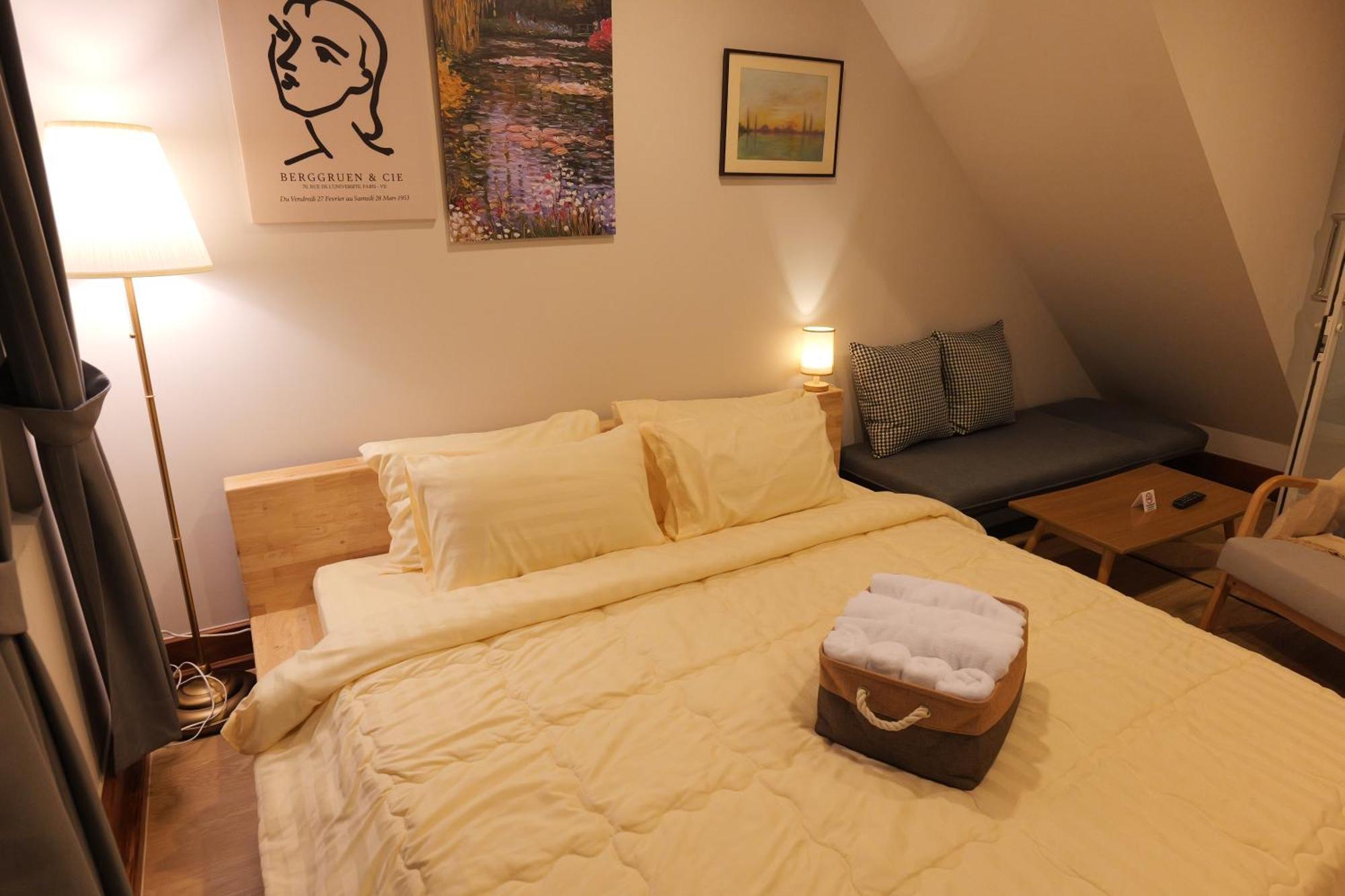 Entire 2br 2ba Chinatown Near Yaowarat - Songwat *