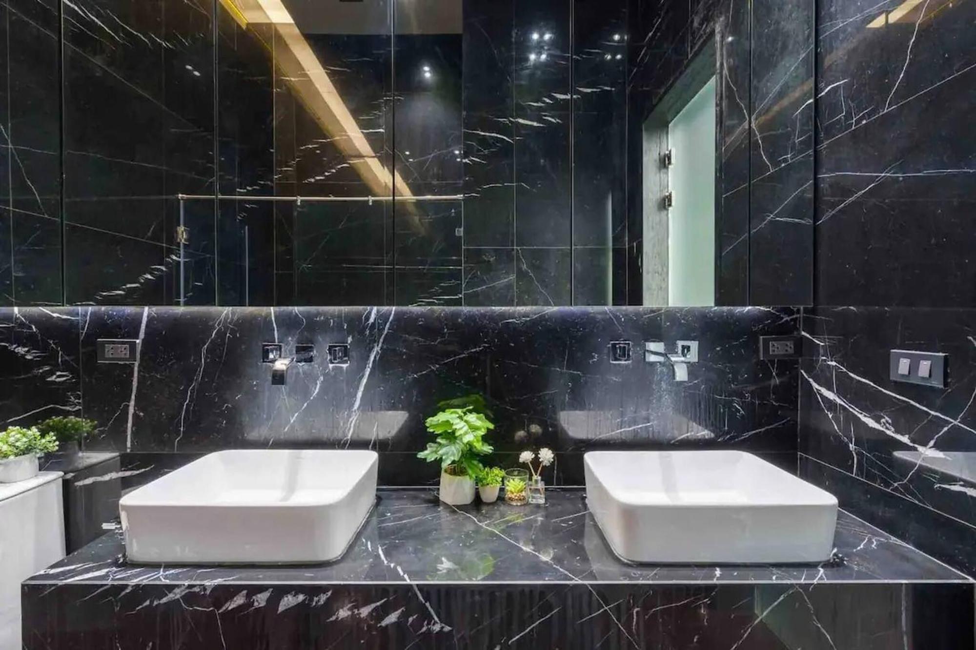 Villa Luxury Modern Pool Jacuzzi 5br Thonglor *