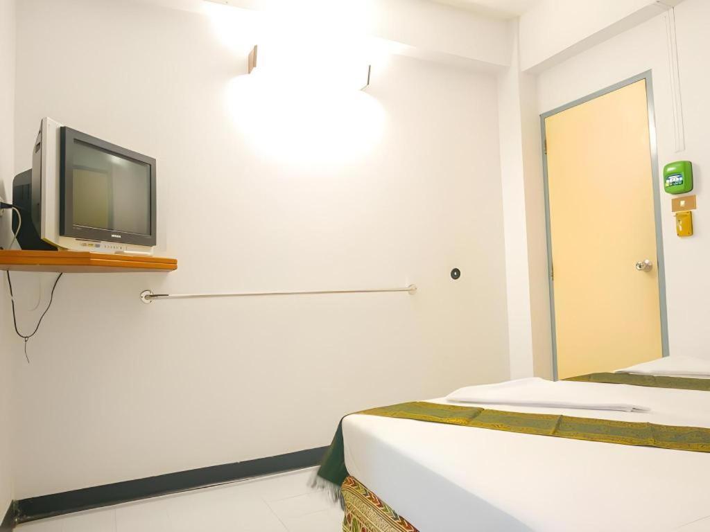 New Siam Hostel *