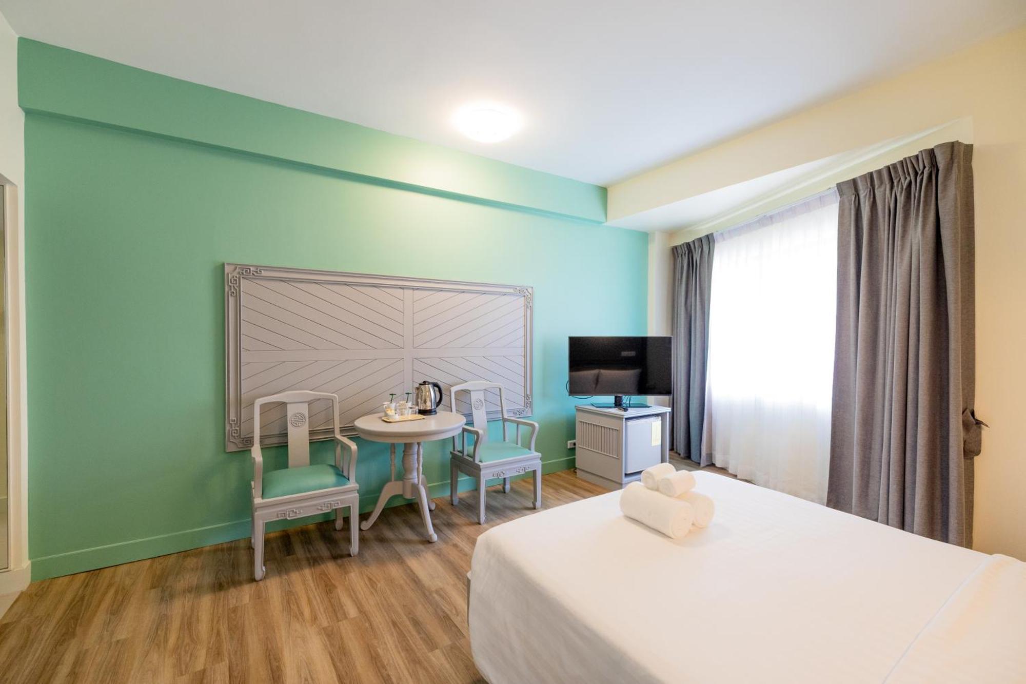 Hotel Mido 4*