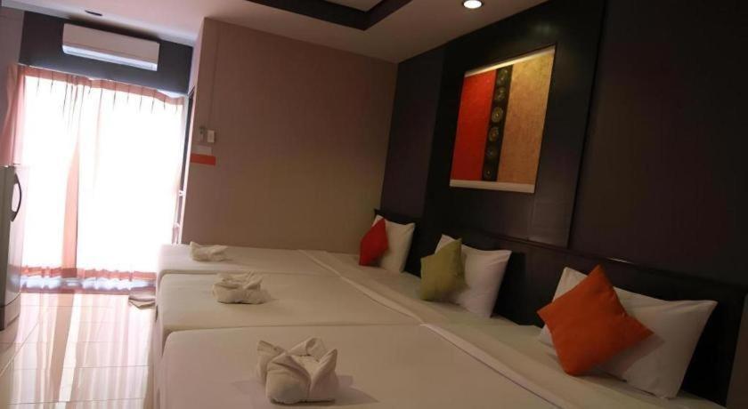 Grand Pinnacle Hotel