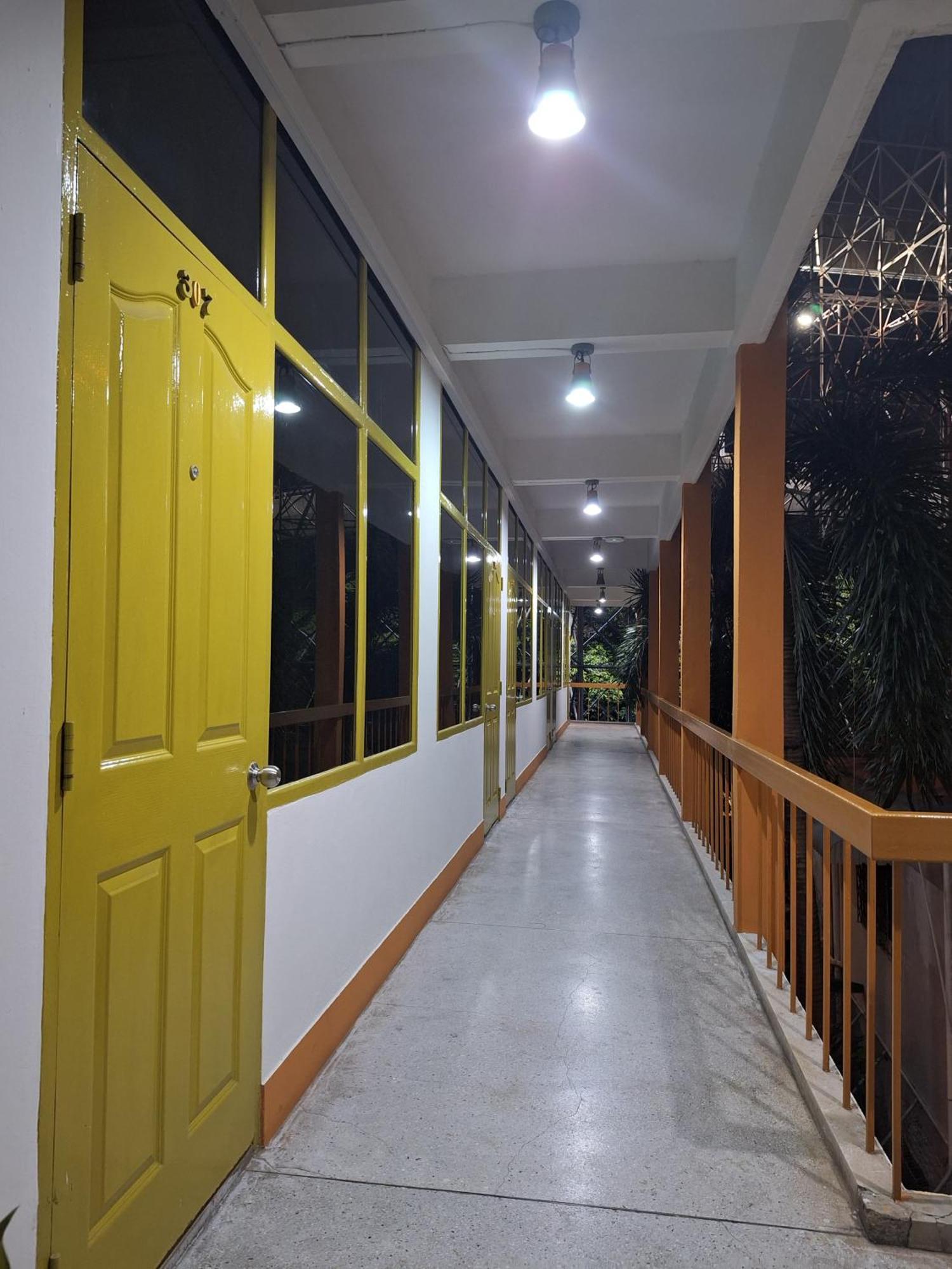 Hotel Happy 2 Bangkok