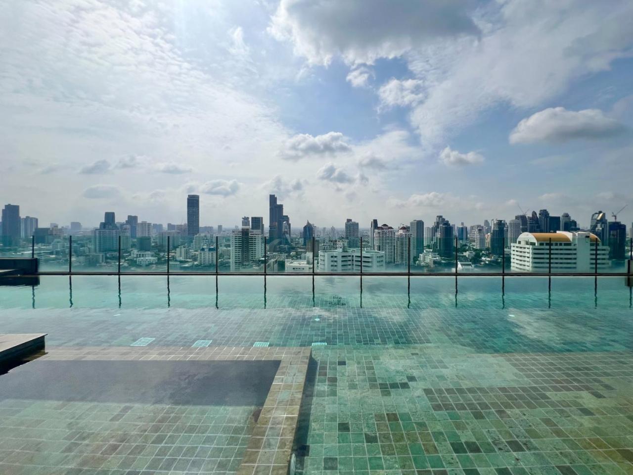Holiday home Stylish Modern 1br - Ultra Fast Wifi - Bts Phrom Phong