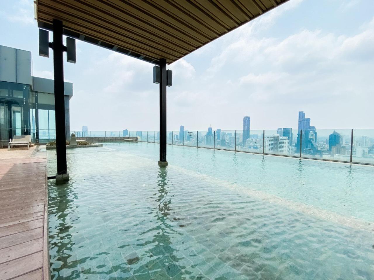 Holiday home Stylish Modern 1br - Ultra Fast Wifi - Bts Phrom Phong *