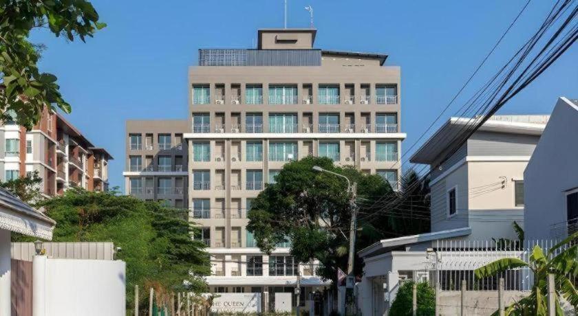 Hotel The Queen Palace Bangkok