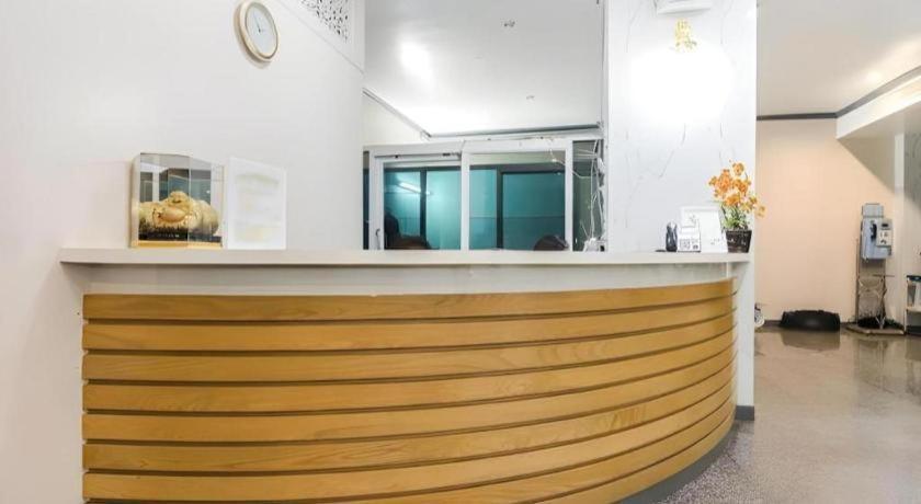 Hotel J Two S Pratunam 2*