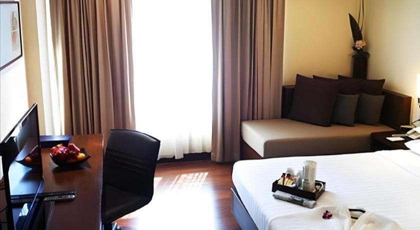 St. Hotel